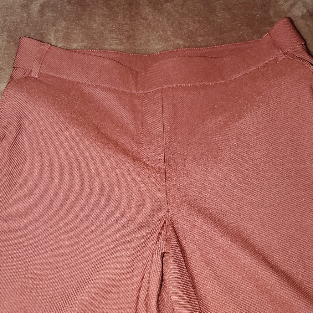 Pants - Picture 2 of 4